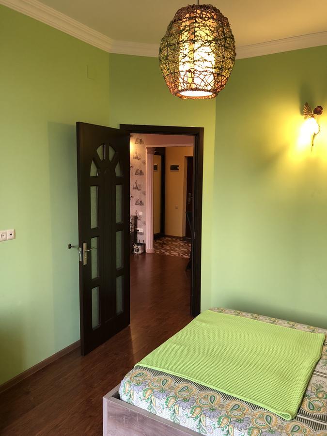 Apartment Gio Batumi Exterior photo